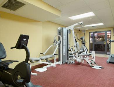 Ramada By Wyndham Downtown & Convention Center 3*