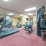 Ramada By Wyndham Topeka Downtown Hotel & Convention Center 